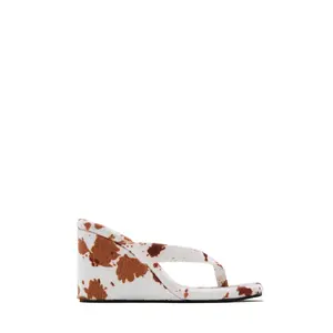 Sashelle Slip On Wedge Heels - Cow