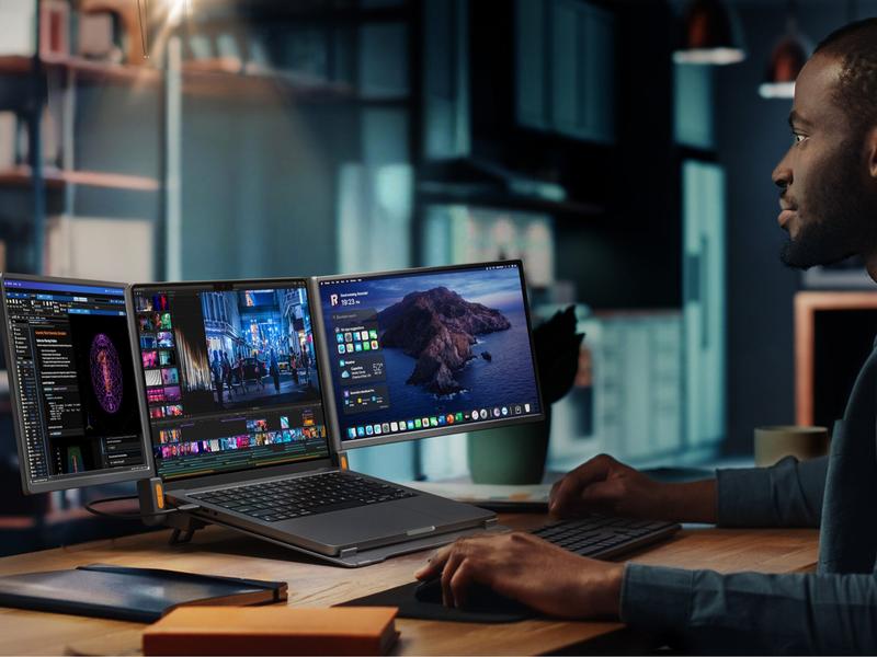 ACEELE: World First 4K Smart Portable Quad Monitor