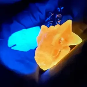 Ankylosaurus Skull |  Glow in the Dark | Resin Keychain Replica - Paleo Accurate Model Fossil Replica for Dinosaur Lovers & Paleontology Enthusiasts