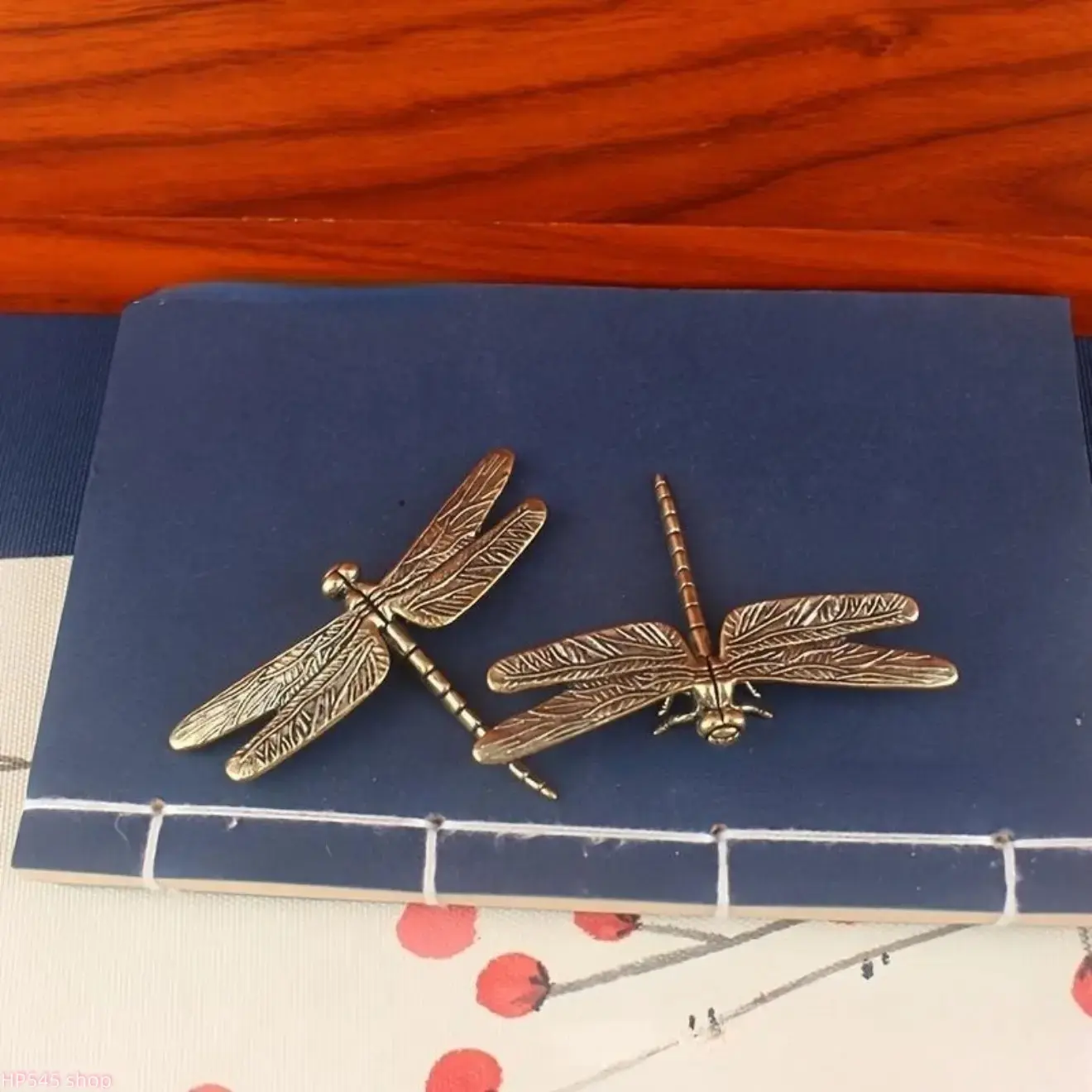 Dragonfly Charms, 3-Pack Retro Vintage Golden Brass Hanging Collectibles with Polished Wings, Unisex Elegant Art Decor, Room Accessories, Dragonflies, Wall Decor, Room Decor, Metal