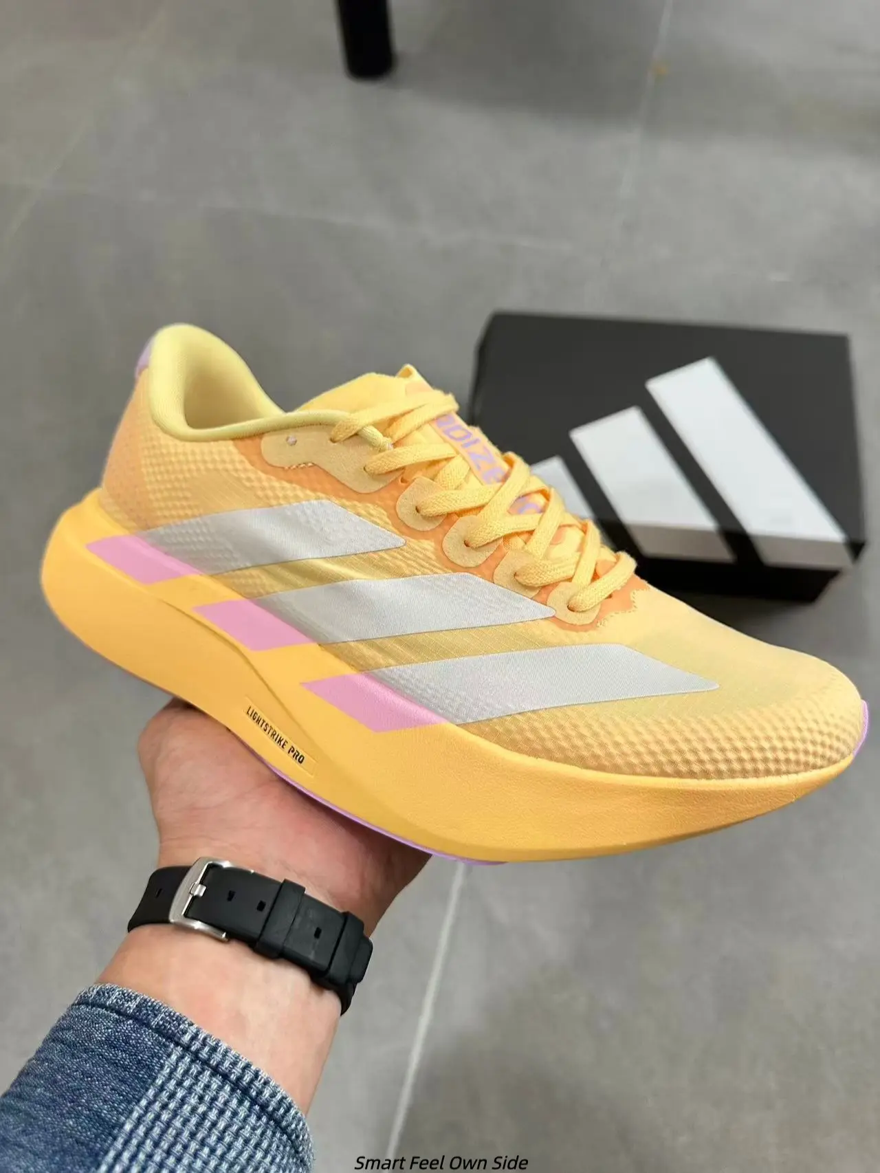 Women Bright Yellow Breathable Mesh Racing Sneakers Matte Silver Wide Side Strip with Pink Accent Curved Shock Absorbing Thick Midsole Lightweight Support Road Running Shoes for Marathon Training Jogging Gym Workout Daily Walking Sports
