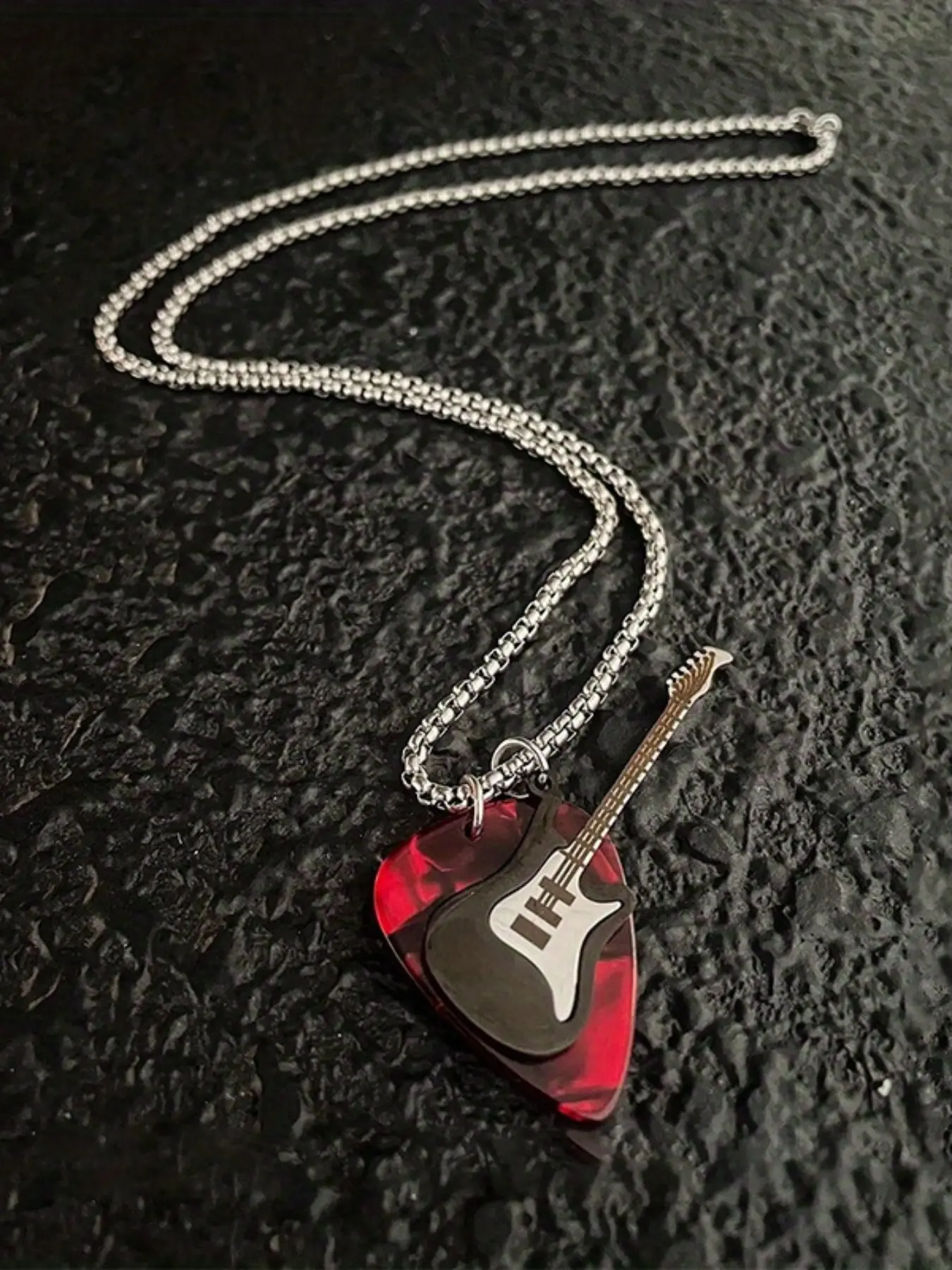 Men Women Punk Rock Guitar Pick Necklace Titanium Steel Chain Fashion Jewelry Daily Wear Music Festival Party Gift