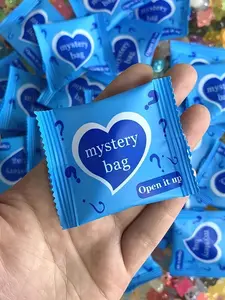 Random color mini resin animal ornaments, luminous resin cute animal ornaments, creative home office desk ornaments