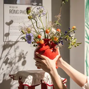 Bat Trang ceramics - 5-bulb Tulipiere Vase in Bright Red