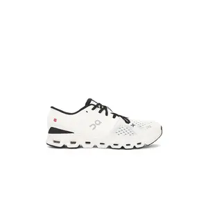 On Cloud X 4 Sneaker in Ivory & Black