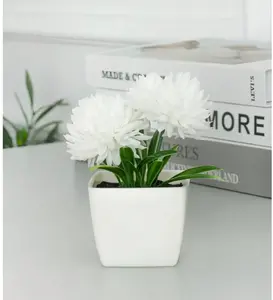 1pc Mini Potted Simulation Daisy Plant Ball - Suitable For Indoor Office Desk, Coffee Table, Bathroom, Bedroom, Home Decor, Garden Plant Stand Decoration