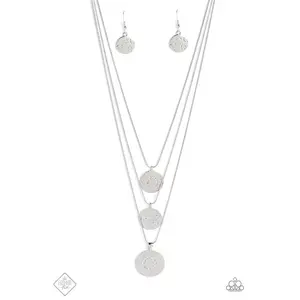 CAVIAR CHARM - SILVER NECKLACE - SUNSET SIGHTINGS – 1612