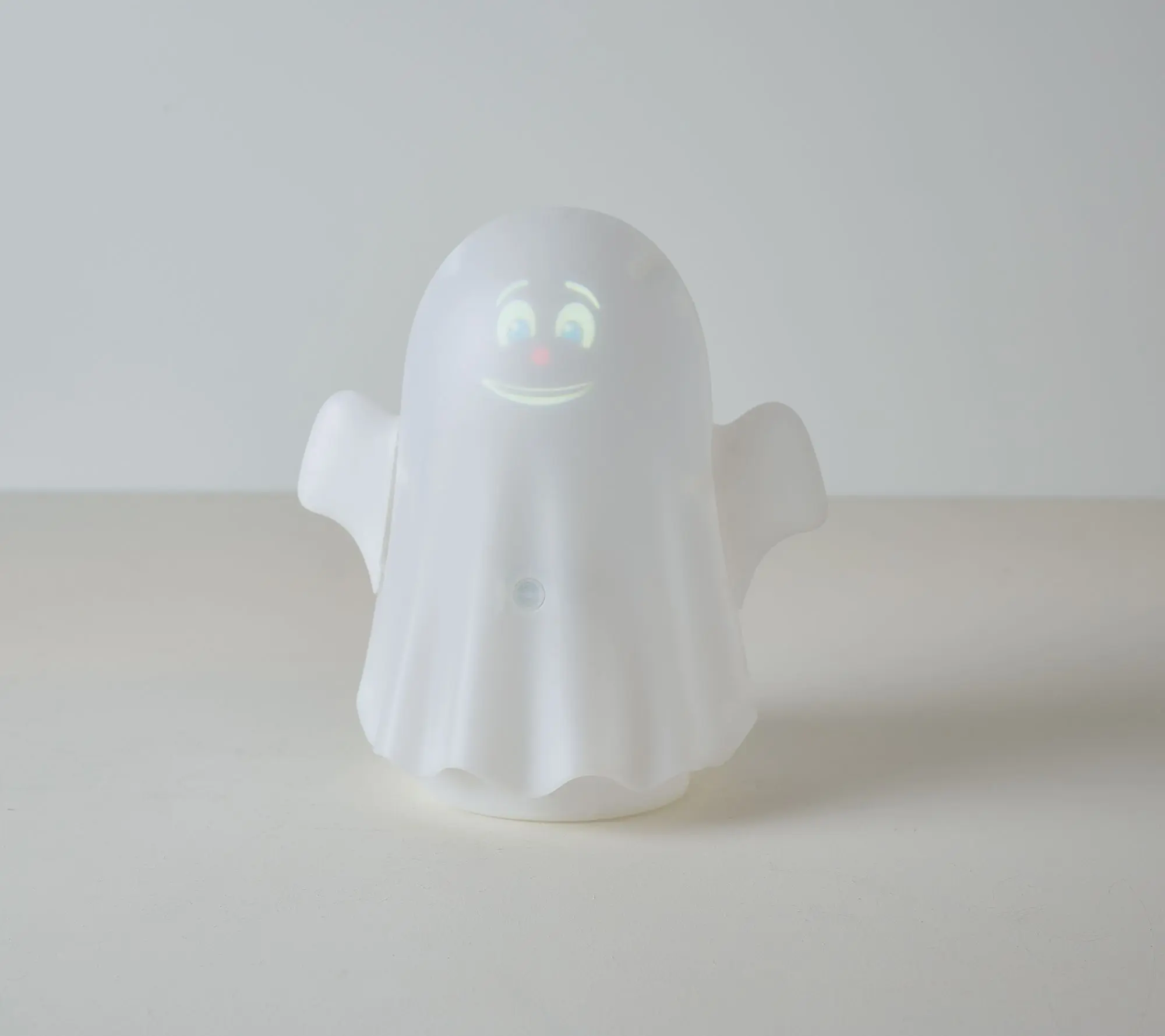 10" Animated Talking Ghost by Mindscope