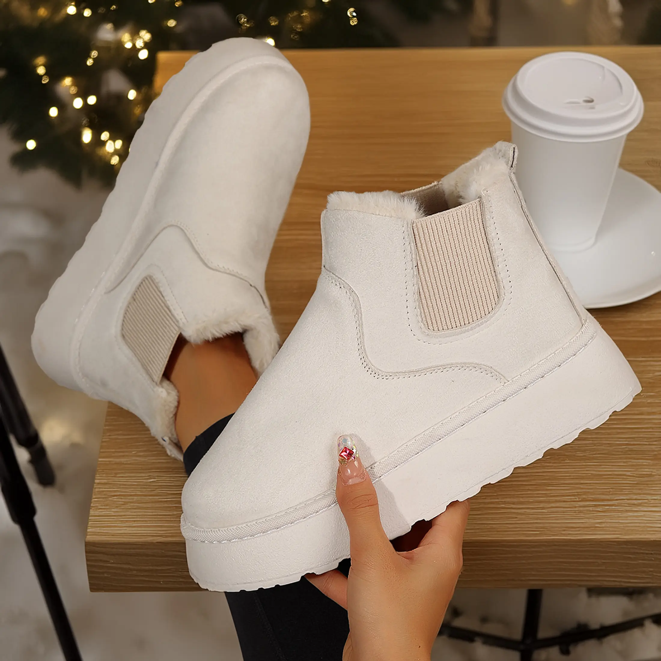 Womens Winter Short Boots With Warm Lining Comfortable Booties Non Slip Waterproof Outdoor Shoes White