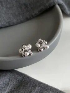 Pearl & Cz Cluster Silver Color Stud Earrings, Flower Shaped Ear Jewelry for Women, Elegant Accessory for Daily Wear