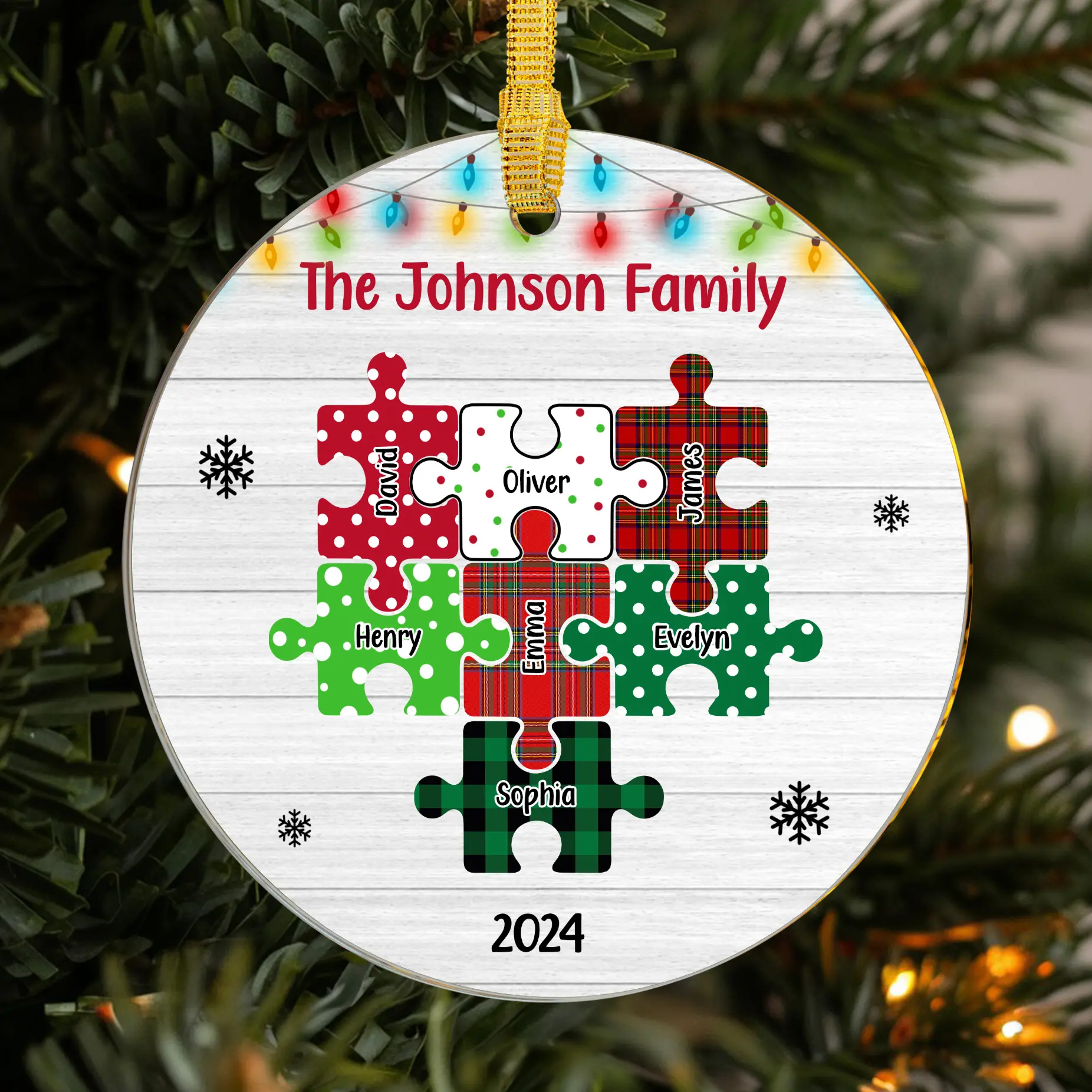 Custom Puzzle Piece Ornament with Family Names, Personalized Family Christmas Ornament, 2024 Keepsake Decoration, Perfect for Holiday Decor, Thoughtful