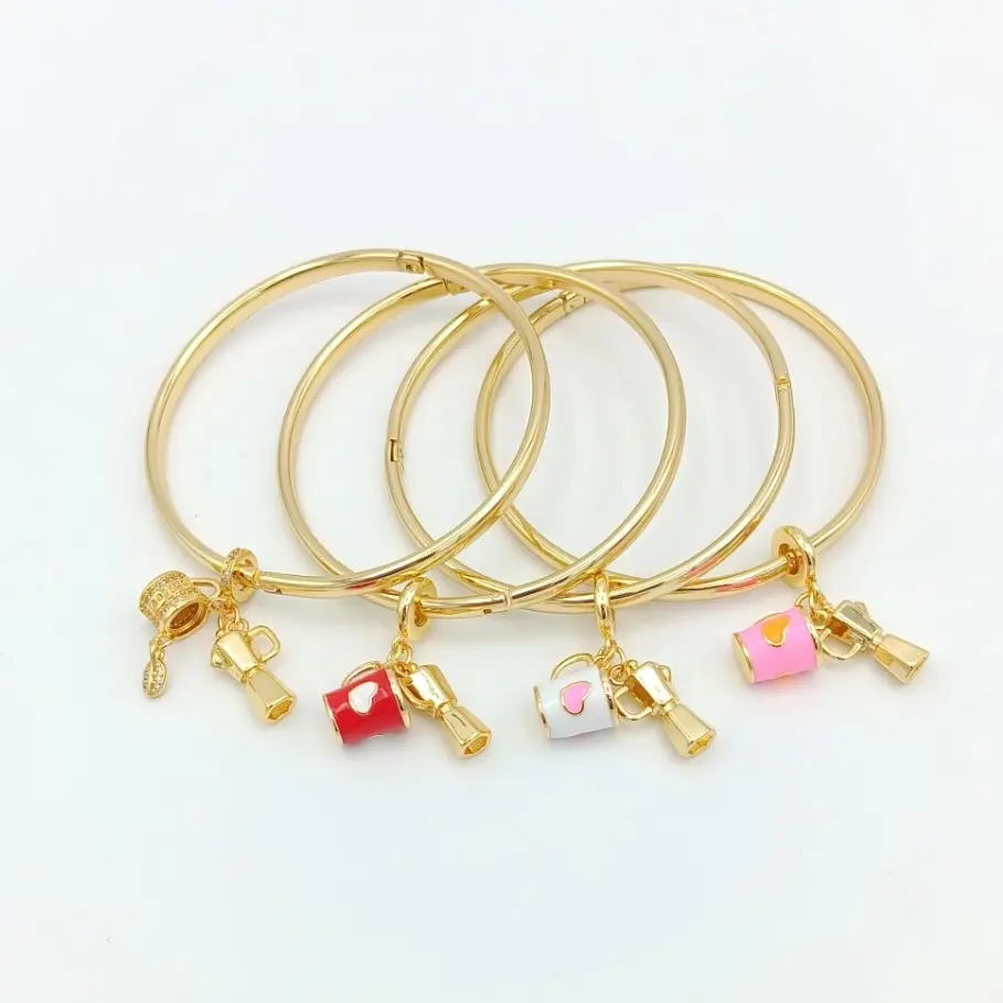 Yordy 14k Gold Plated Bracelet with Coffee Pot & Cup Charms 7"1/4 Diameter High Quality Personalized for Coffee Lovers Elegant Unique Accessory