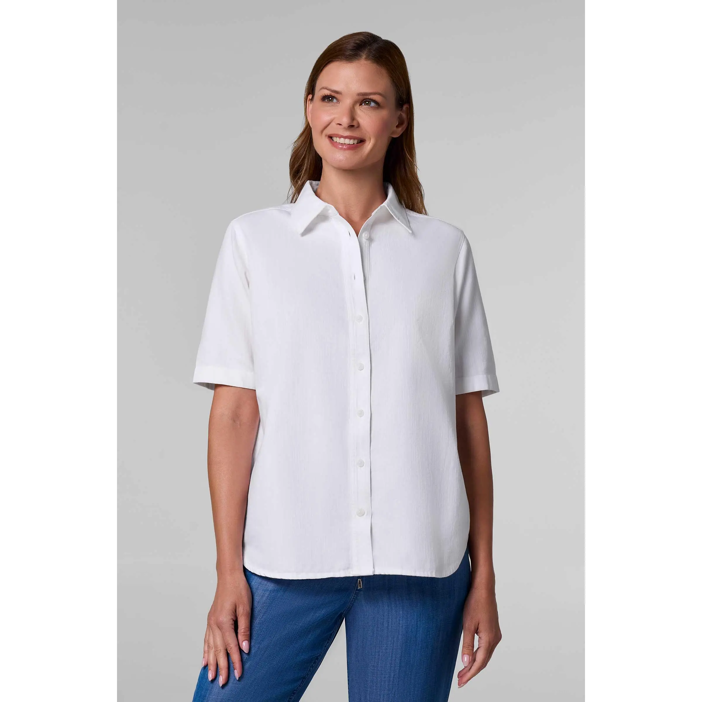 Everglade | Women's Chambray Short Sleeve Shirt | White Chambray