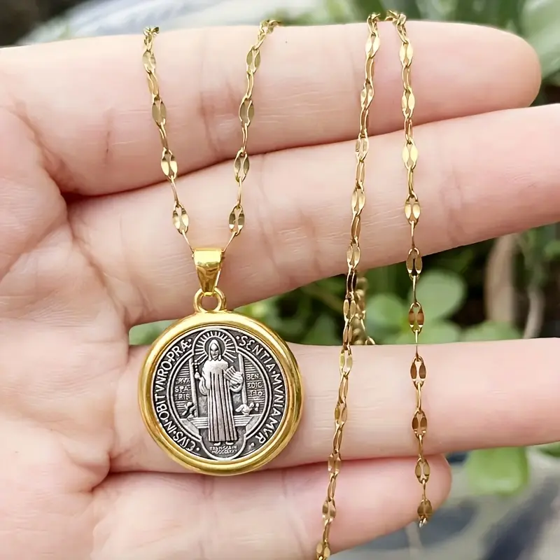 1pc Elegant St. Benedict Stainless Steel Necklace - Vintage-Inspired Jewelry for Women, Perfect Daily Accessory, All-Season Cross Chain Necklace