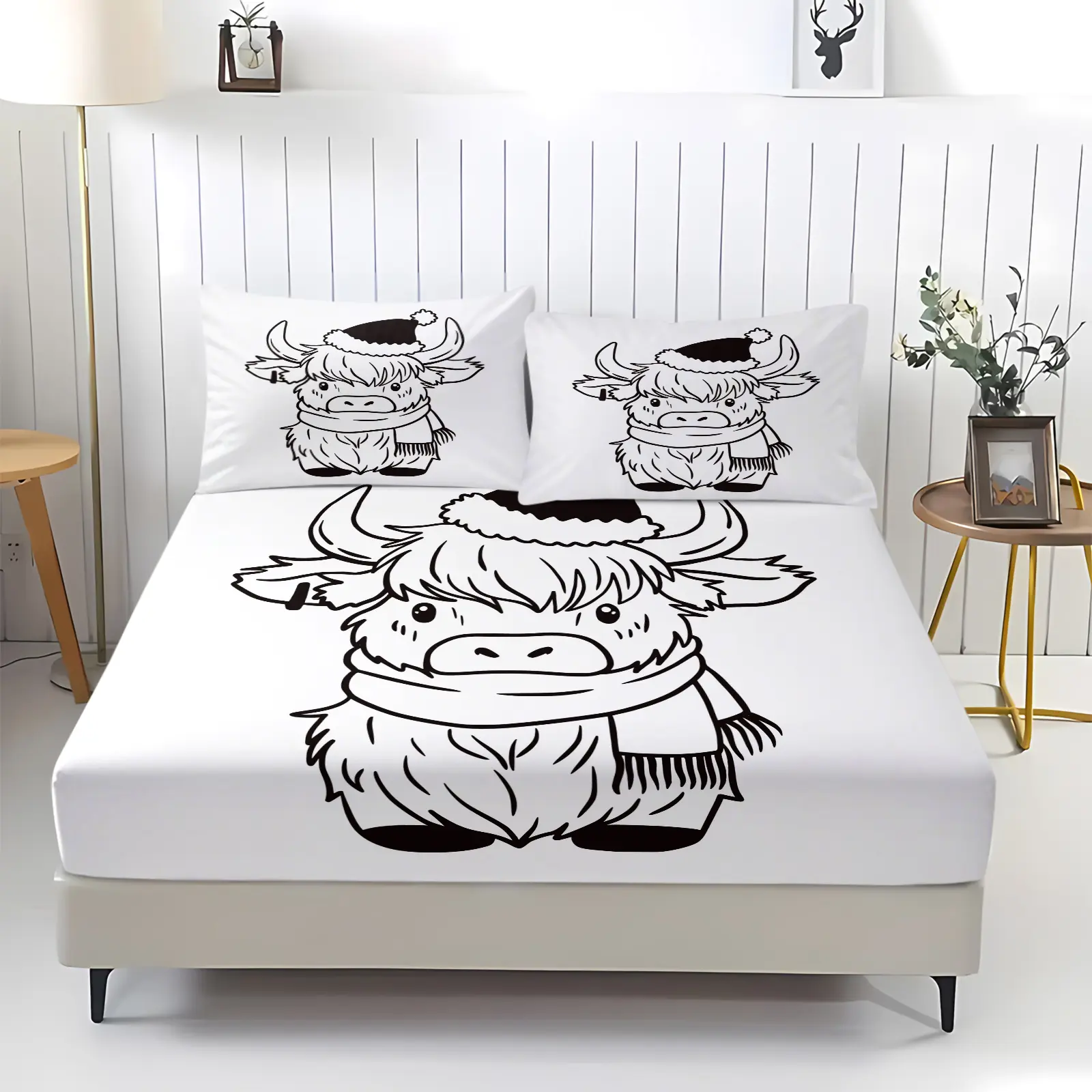 3-piece Christmas cartoon Highland cow pattern fitted sheet, including 1 bed sheet and 2 pillowcases, comfortable bedding with anti-slip dust cover suitable for bedrooms and guest rooms,perfect for personal use or as a Christmas gift