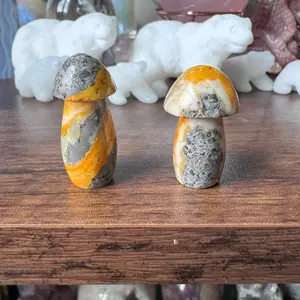 Small mushroom crystal carvings Home Ornament