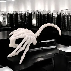 Alien Facehugger Model, Horror Movie TV Fan Gift, Home Outdoor Decoration, Holiday Birthday Present, Unique Collectible Item, Collectible Room Decor