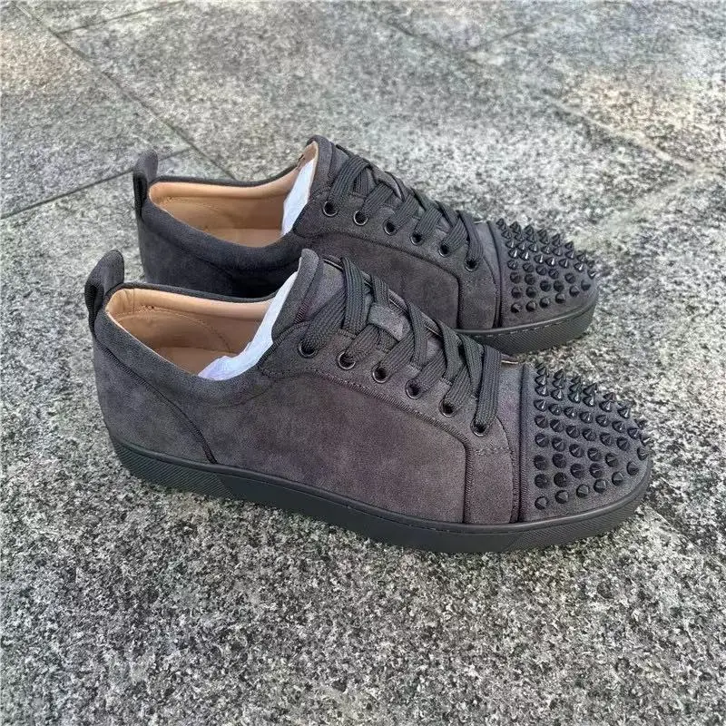 15 Dark Grey Head Nails