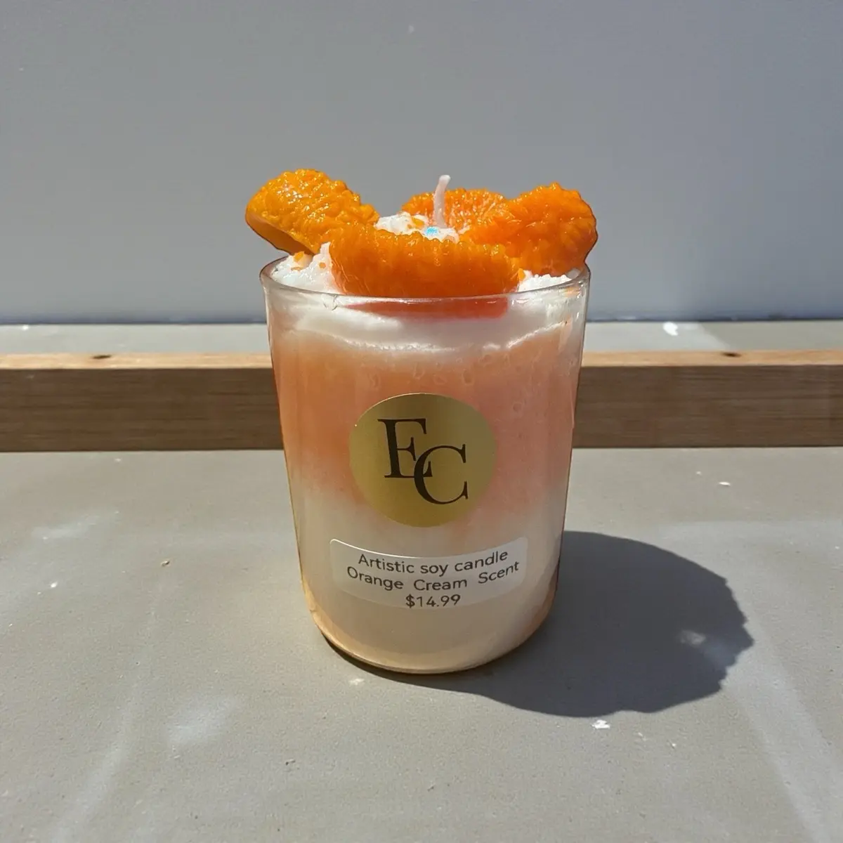 Artistic Soy Candle - Orange Cream Scent with Decorative Orange Accents for Aromatic Home Decor