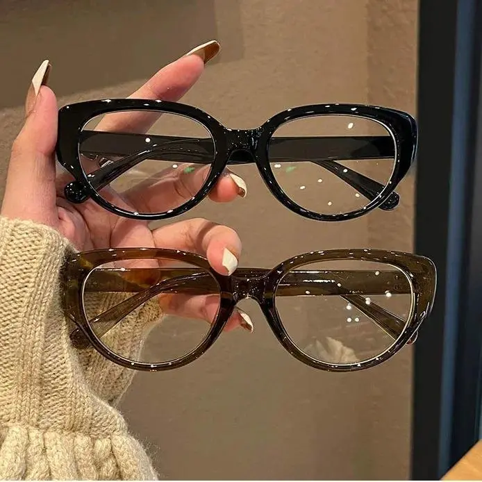 Retro Cat Eye Unisex Eyeglasses - Anti-Blue Light, HD, Daily Wear, Trending Eyeglasses for Nearsighted, Diopters 0, -0.5, -1.0, -1.5, -2.0 to -4.0, Blue Light Glasses, Diopters 0-4, Full Rim