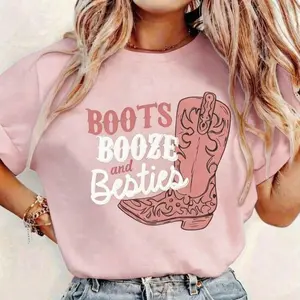 Women Western Cowboy Pattern Hirt - Boots, Wine And Besties Slogan With Cowboy Boots Design,  Spring Summer Casual Top, Country Style Hirt, Graphic Tee Cute Tops,  Workout Tops,  , 2000s cute clothes, Y2K oversized tshirt women vintage clothing