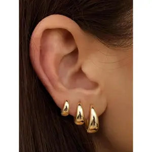 Women's earring set, personalized earrings, thick gold earrings, gold filling, hypoallergenic, small Huggie design, suitable for all seasons