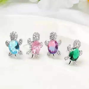 Female Alloy Niche Design Little Turtle Stud Earrings, Fashion Costume Jewelry Stack Accessories