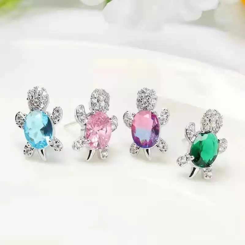 Women's Alloy Niche Design Little Turtle Stud Earrings - Colorful Studded, Animal Inspired, Bejeweled Fashion Costume Jewelry Stack Accessories, Colorful Studded Earrings, Animal Inspired Earrings