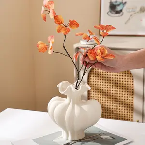 Wabi-Sabi Heart Lily Leaf Ceramic Vase, Modern Style, Multi-Event Decor, Living Room Entryway Floral Arrangement, Gift Decoration Dual Use