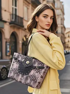 Women's Snake Skin Rivet Tote Bag, Luxury Patchwork Shoulder Bag, Large Capacity Handbag, Commuter Street Style, Versatile Crossbody Bag, Pu Tote Satchel, Fashionable Bags, Elegant Bags