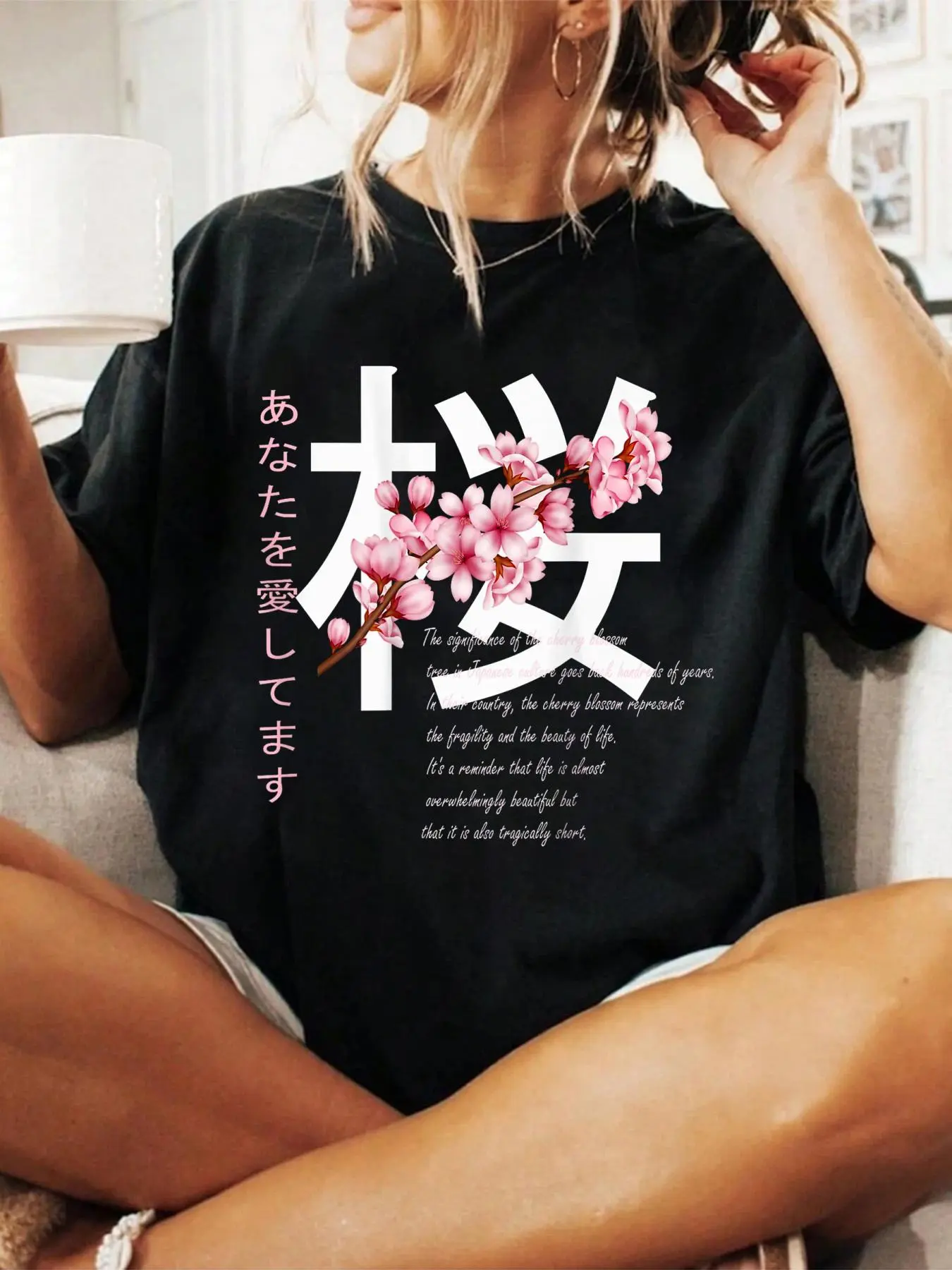 Women's Cherry Blossom Japanese Harajuku Anime Manga Print Short-Sleeve Loose Round-Neck Style Casual Comfort Tee Top for Spring & Summer, Shortsleeve, Tshirt, Lady
