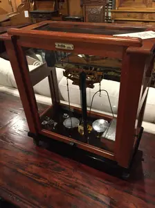 Jeweler'S Scale & Weights