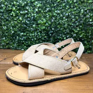 Comfortable Cross-Strap Sandals for Men Stylish Leather with Adjustable Buckle Perfect for Casual Wear Walking Shoes Footwear