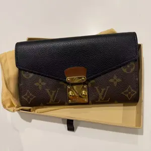 Pre-owned Louis Vuitton louis vuitton
