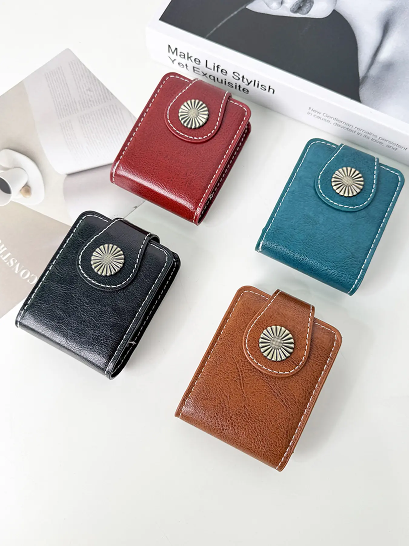 Women's Small Makeup Bag, Portable Cosmetic Box, Trendy Storage Pouch, New Vintage Fashion, Versatile High-End Feel, Travel Cosmetic Bag