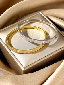 2pcs Copper Color Hand Bracelet Set, Gold & Silver Plated Zircon Jewelry, Anti-Discoloring Design, Perfect Gift for Girlfriend, Birthday Party Accessory