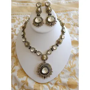Laya sabyasachi inspired contemporary necklace set