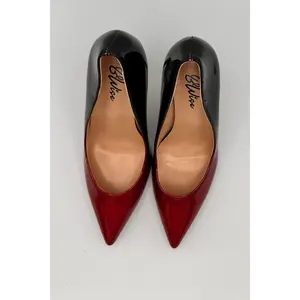 Women's Rosso Pointed-Toe Pumps
