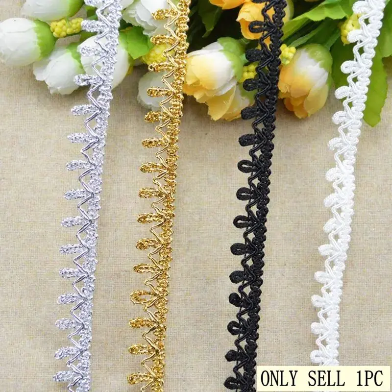 5 Meters Lace Trim with Three Flowers for Clothing and Innerwear, Delicate Curved Edge Decorative Lace for Garments and Accessories, Lace Strip