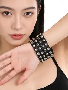 Multi-Layer Rivet Leather Bracelet, Punk Style Wide Band, Metal Rivets Decoration, Unisex Dark Gothic Jewelry, Versatile Chain