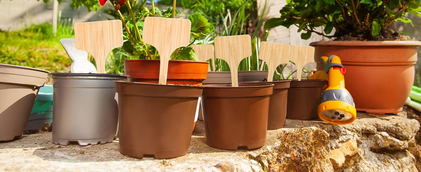 100pcs Plant Labels, T-Type Plastic Tags with Marker Pen, Waterproof Garden Signs for Outdoor Plants (3.9 x 2.4)