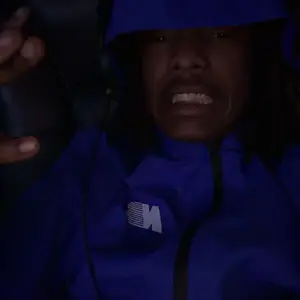 Waterproof Jacket Lightweight Hooded Outdoor Coat, Windproof Outerwear, Multi-Pocket Zipper, Ideal for Skiing Ice Skating Hiking Mountain Climbing Fishing, Lightweight Sports Jacket