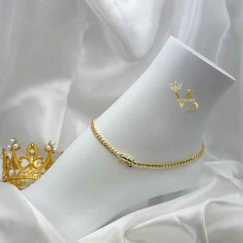 Valdes Luxury – 4MM Laminated 14K Gold Anklet with Box Clasp | Everyday Wear | Hypoallergenic