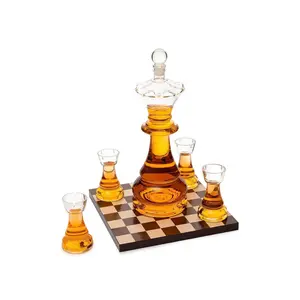 Queen Gambit 6-Piece Decanter Set
