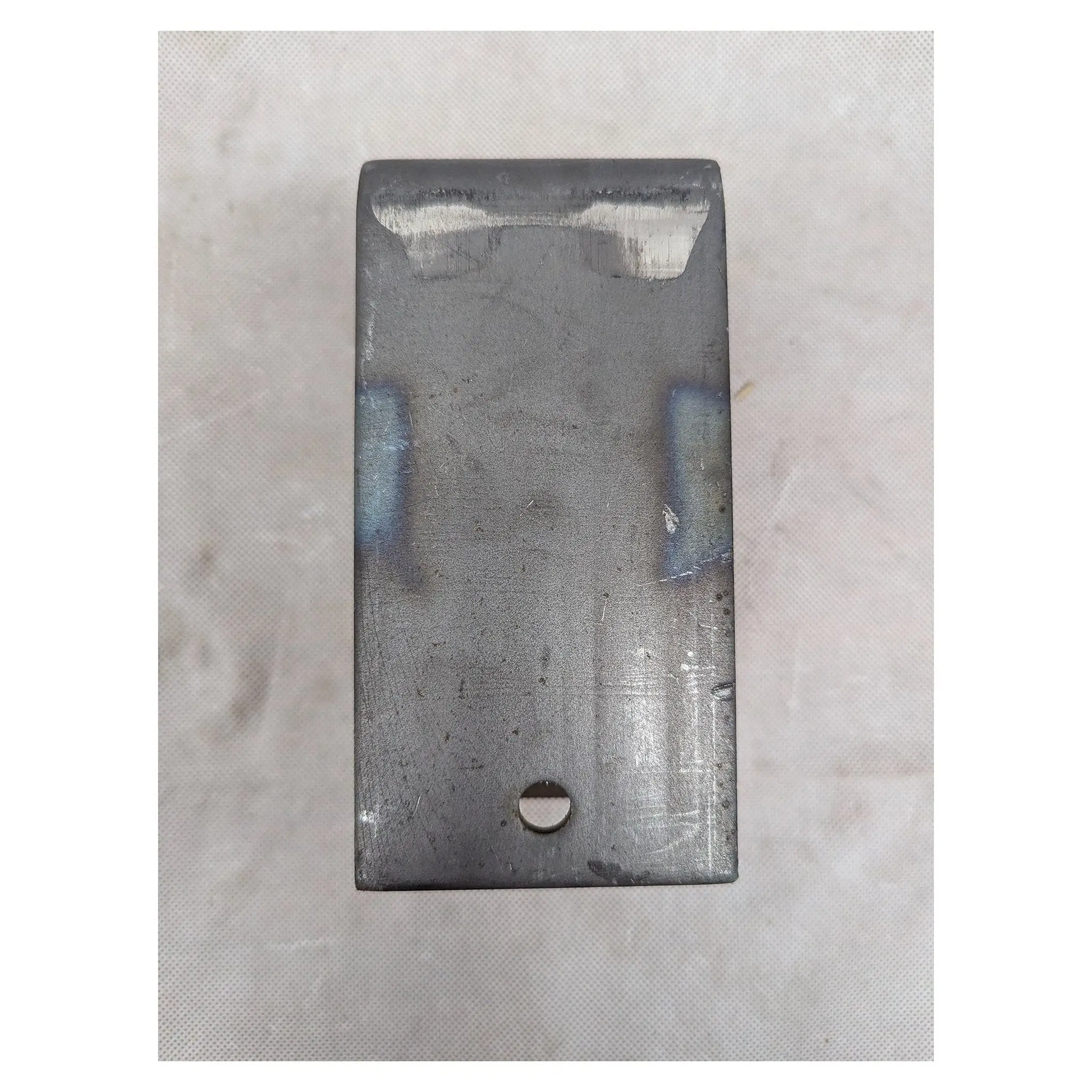 2" Wide Slipper Spring Rear Hanger - w 7/16" Keeper Bolt HG-3028-R
