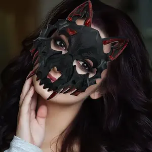 Gothic Wolf Half Mask PP Material, Sharp Teeth & Pointed Ears, Comfortable Strap System for Halloween Cosplay Costume Accessory