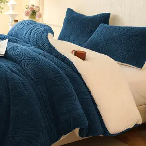 Seashell Jacquard Sherpa Comforter Set Warm Cozy  Bedding 3 count, Full/ Size Geometric  Quilt Comforter with 2 Pillowcases(90"X90" Dark Blue)