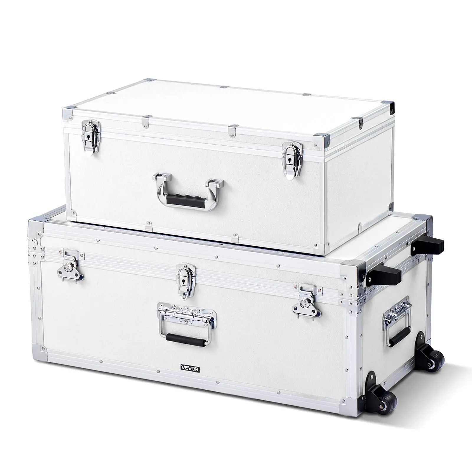 【Father's Day Gift】VEVOR Metal Storage Trunk Set of 2, Durable Panel Construction Wooden Suitcase Organizers with Padlocks, Large Capacity Roomier Clothing Storage Boxes with Casters, 3 Metal Handles & Lids, Secure Valuables Chest for Apartment, White, La