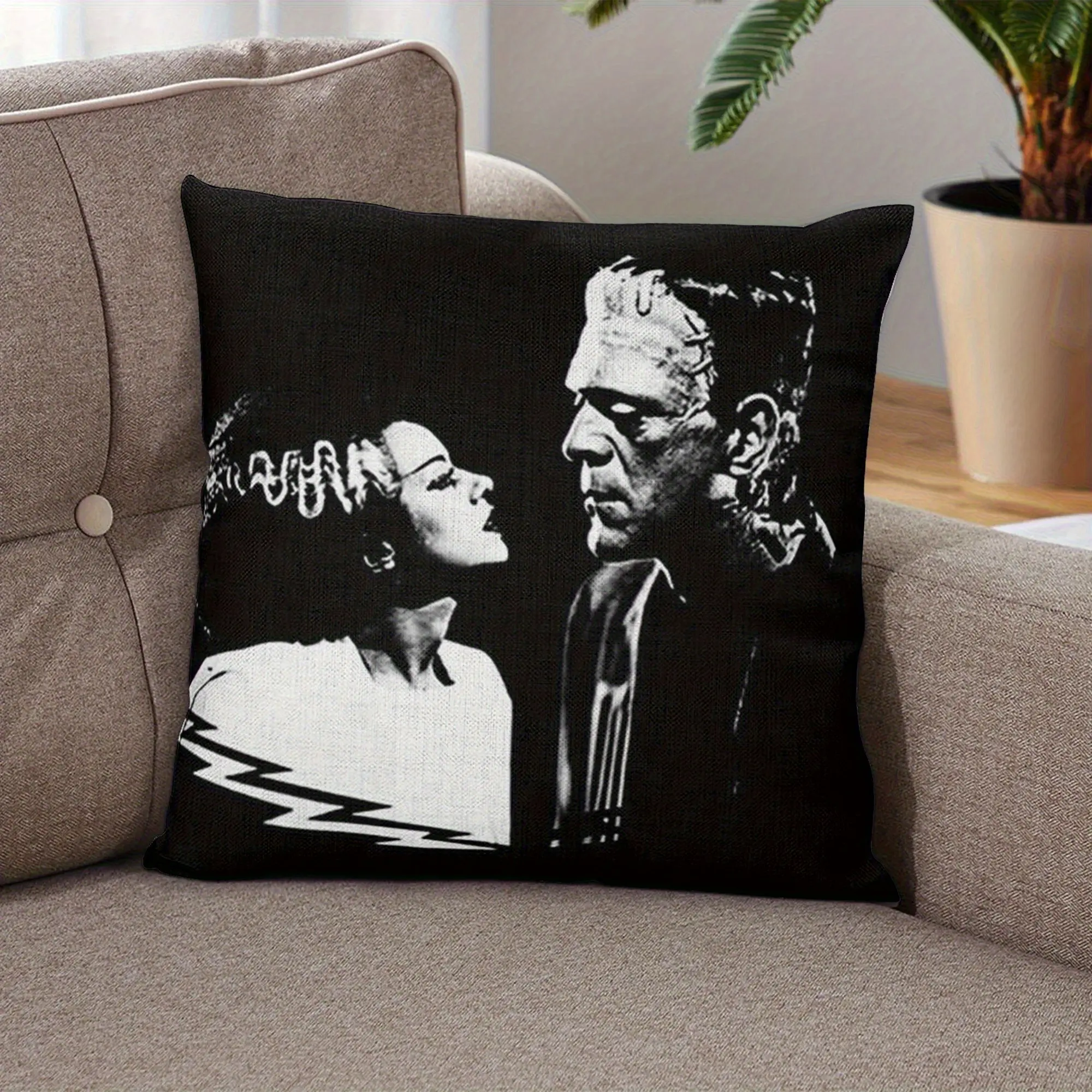 1PC Frankenstein and Bride Monster Print Cushion Cover - Sofa Pillowcase, Father's Day Gift for Movie Lovers, Home Decoration for Living Room