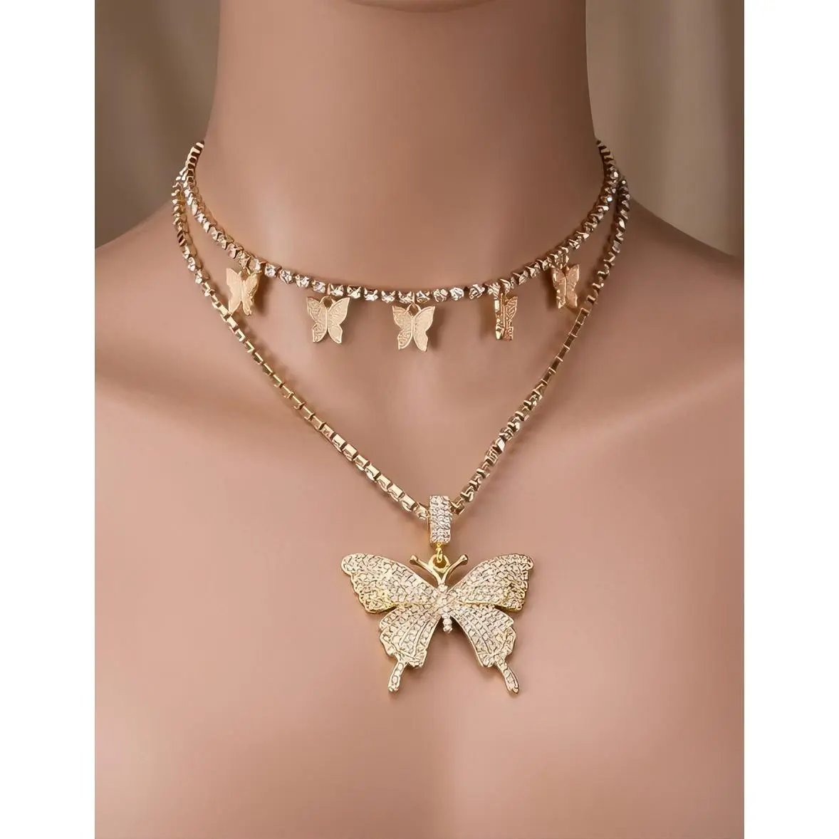 Gold & Silver 2-Layer Rhinestone Butterfly Choker Necklace Set with Shimmering Pendant & Cuban Link Chain for Parties & Festivals